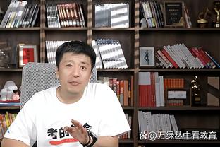 厄德高对狼队在进攻三区送出52次传球、制造6次机会，均领跑全队